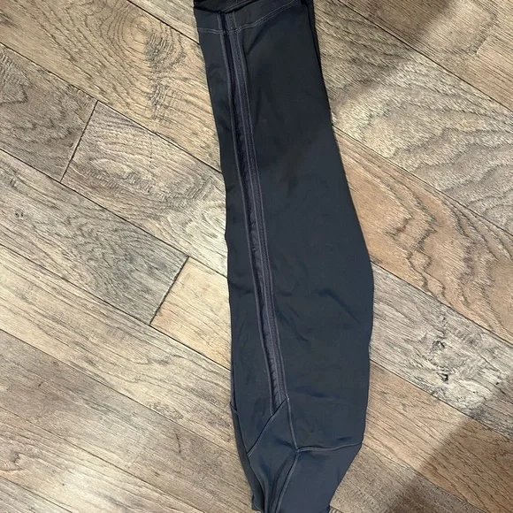 Lululemon Crops - Picture 4 of 6